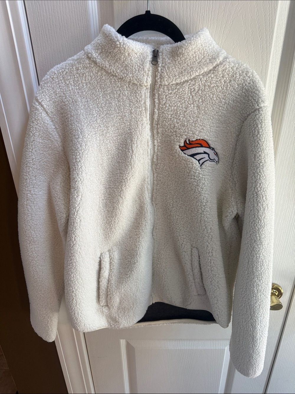 Fanatics Gray and White Sherpa-Lined Zip Hoodie